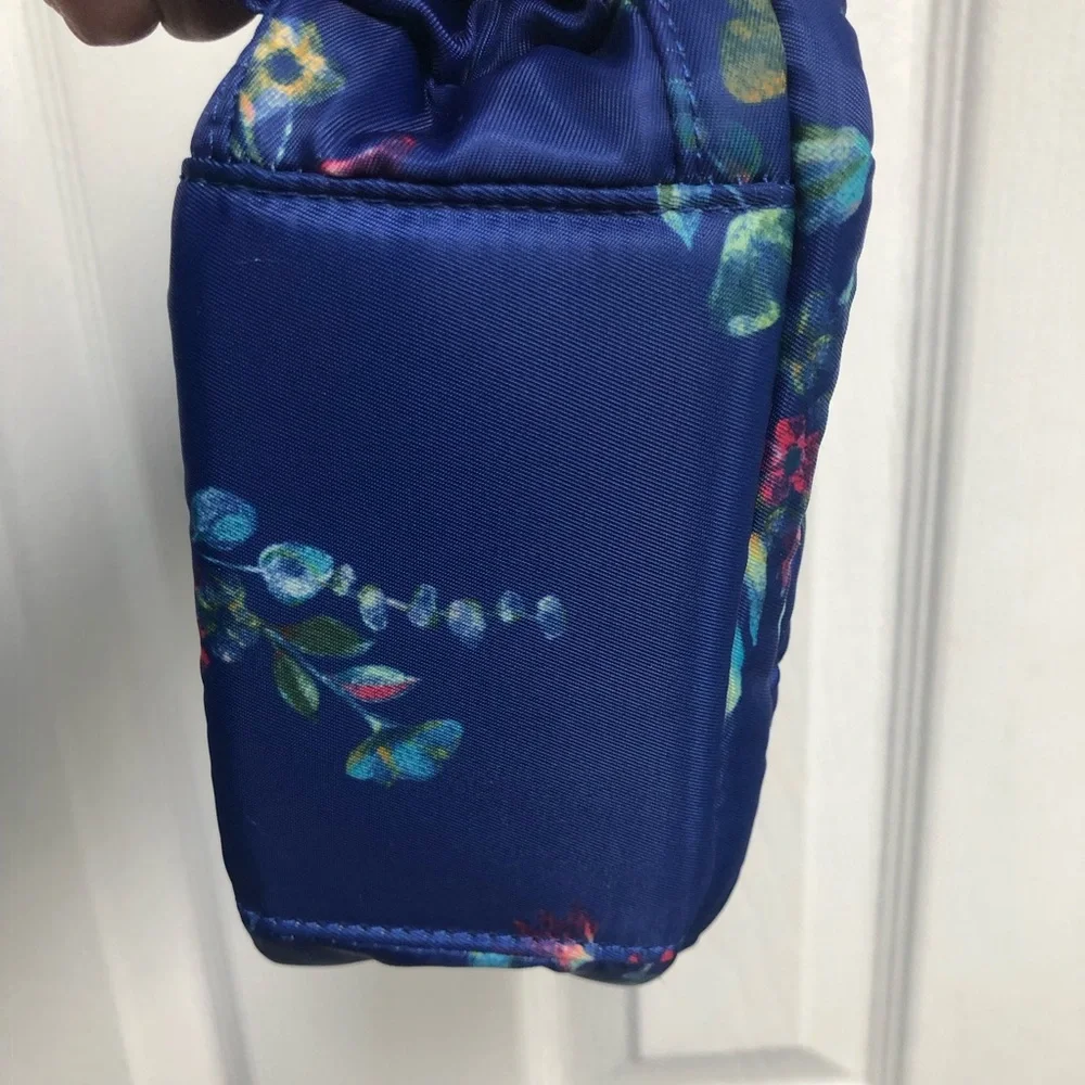 Lug Can Can Quilted Blue Floral Convertible Crossbody Bag NWT
